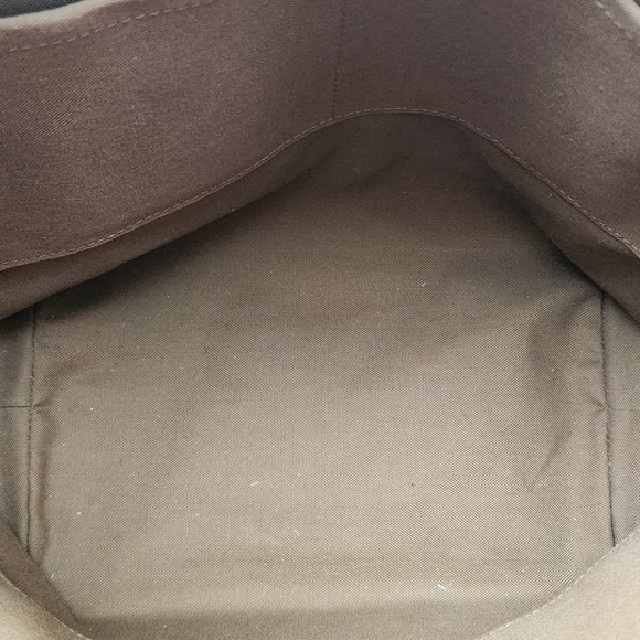 Authentic Louis Vuitton Monogram Totally MM - Picture 4 of 16